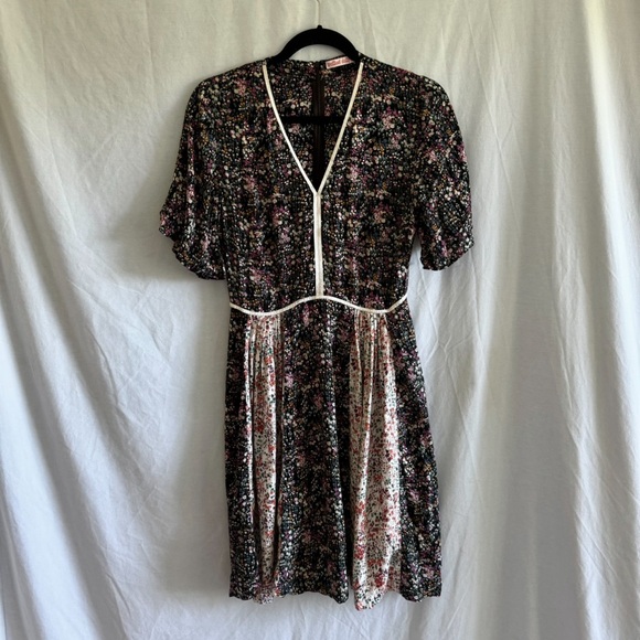 TROLLIED DOLLY Retro ModCloth Floral Dress - Picture 5 of 5